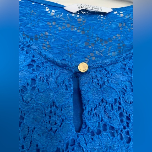 Ellen Tracy Co Women’s Tank Top Blouse in Blue Lace L Sleeveless Gold Button - Picture 4 of 7